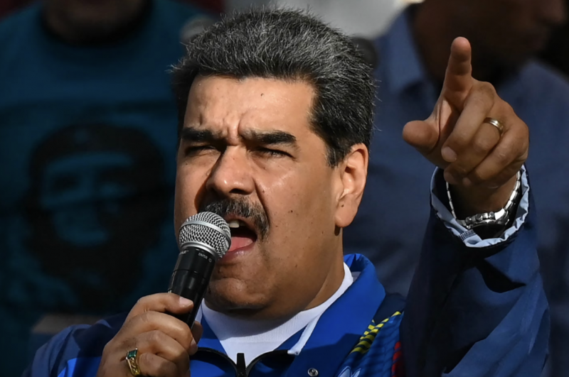 Washington réactive les sanctions contre le Venezuela qui parle de « chantage »