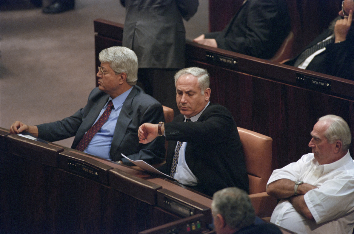 Netanyahu hits back at minister's criticism of US war backing