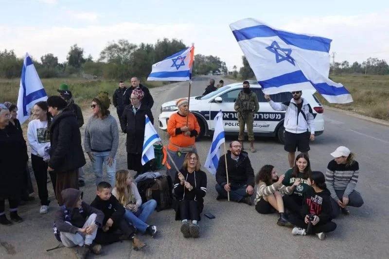 Comment les familles des otages israéliens mettent la pression sur Netanyahu