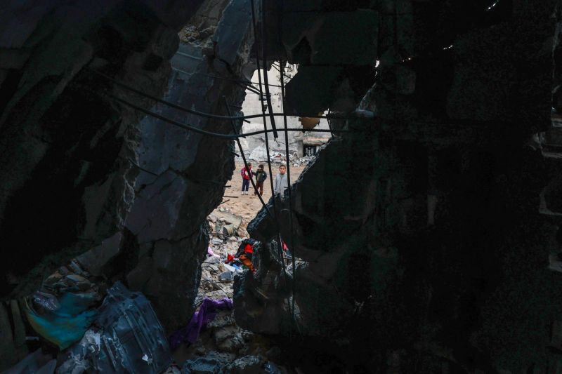 Rafah, prochain objectif militaire d'Israël : « Ça sera un carnage obligeant à l'exode »