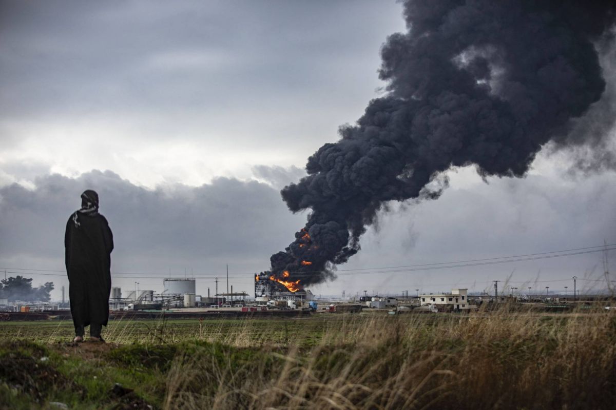 Oil slicks blamed on Turkish strikes blight northeast Syria river Oil slicks blamed on Turkish strikes blight northeast Syria river