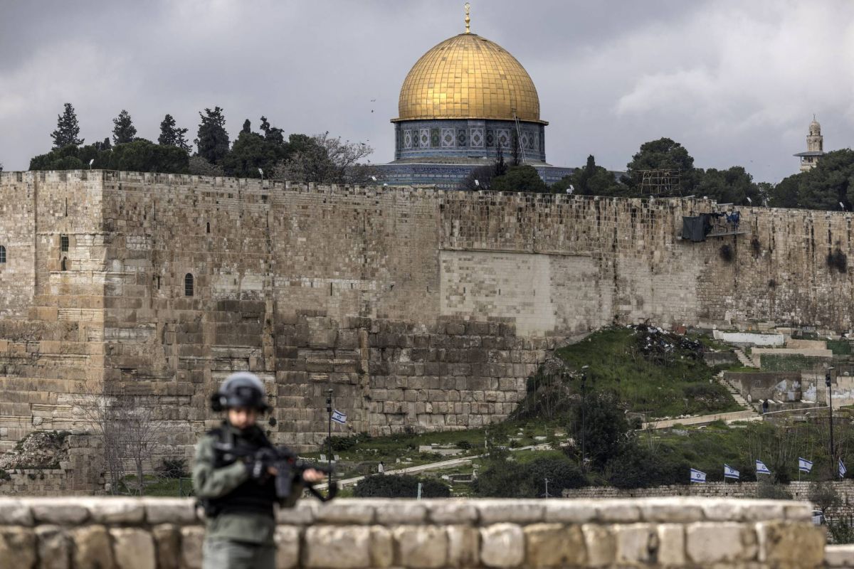 Israel says forces kill two suspects in Jerusalem, West Bank failed attacks Israel says forces kill two suspects in Jerusalem, West Bank failed attacks