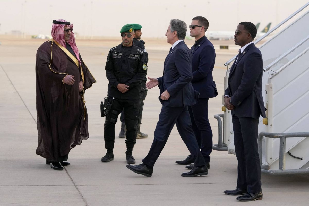 Saudi hosts Arab diplomats for Gaza talks after Blinken tour Saudi hosts Arab diplomats for Gaza talks after Blinken tour