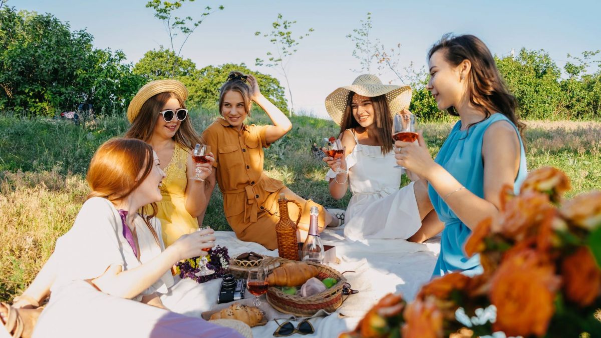« Galentine’s Day », quand la Saint-Valentin se conjugue au féminin « Galentine’s Day », quand la Saint-Valentin se conjugue au féminin