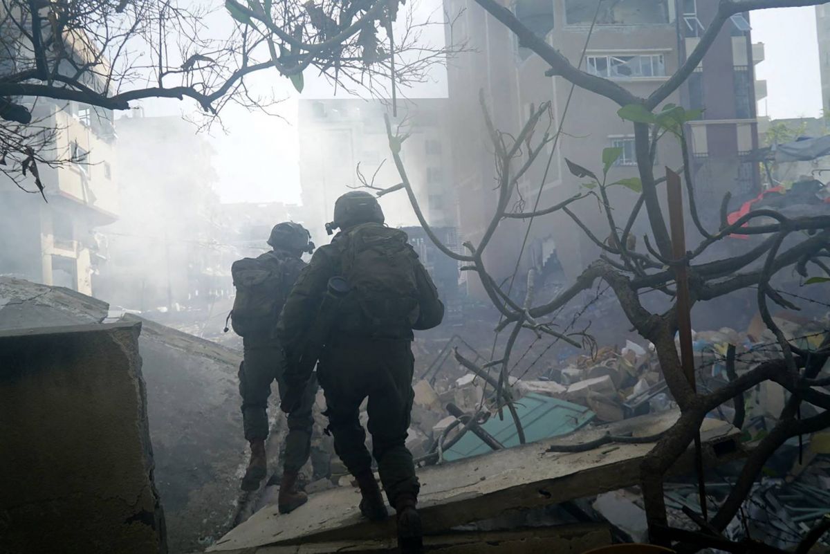 Pressure mounts on Israel for Gaza cease-fire