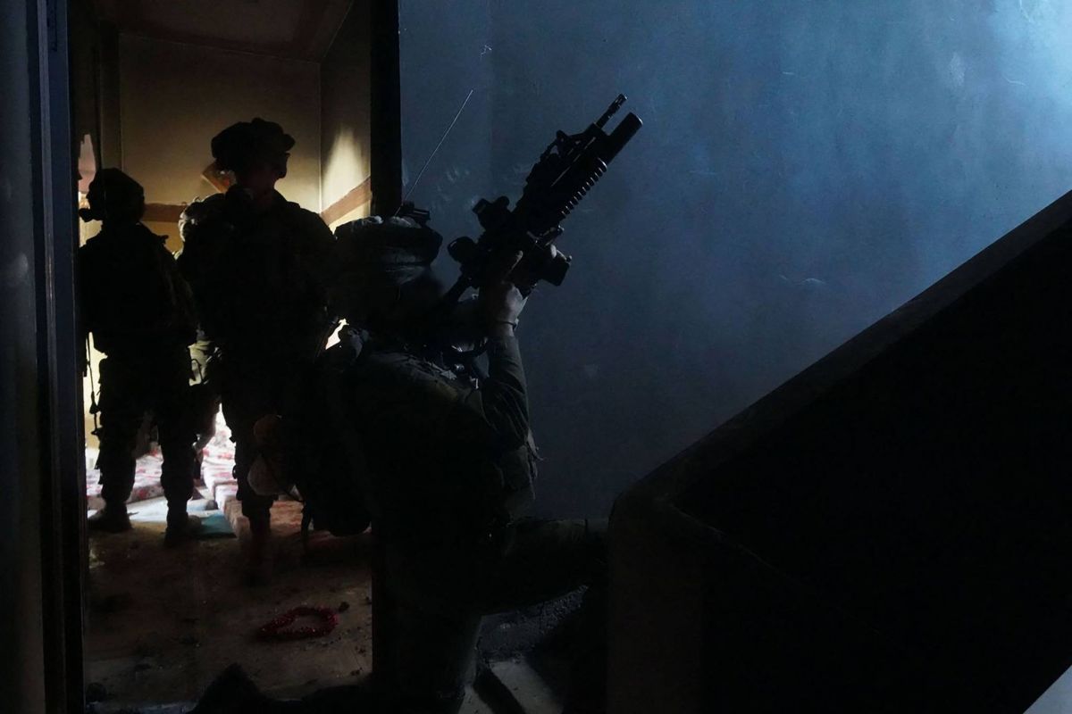 Israel army says over 20 attack suspects held in Gaza hospital raid Israel army says over 20 attack suspects held in Gaza hospital raid