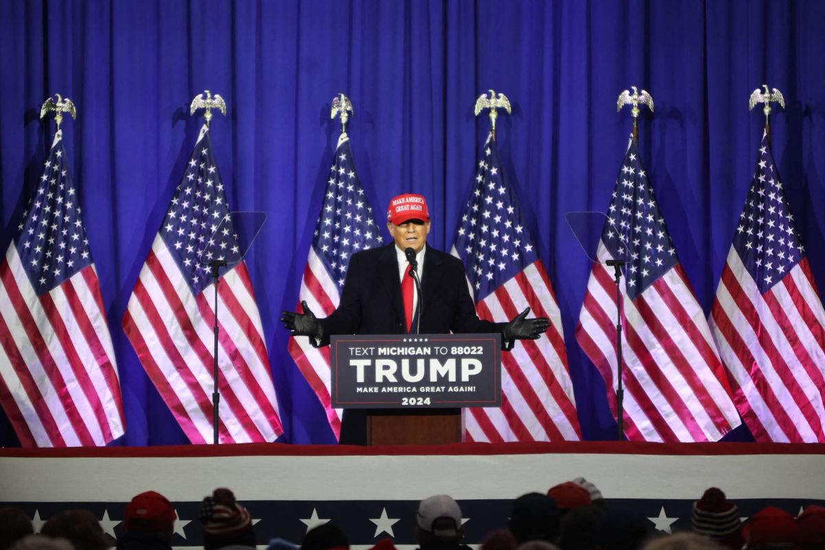 Trump sort du silence sur la mort 