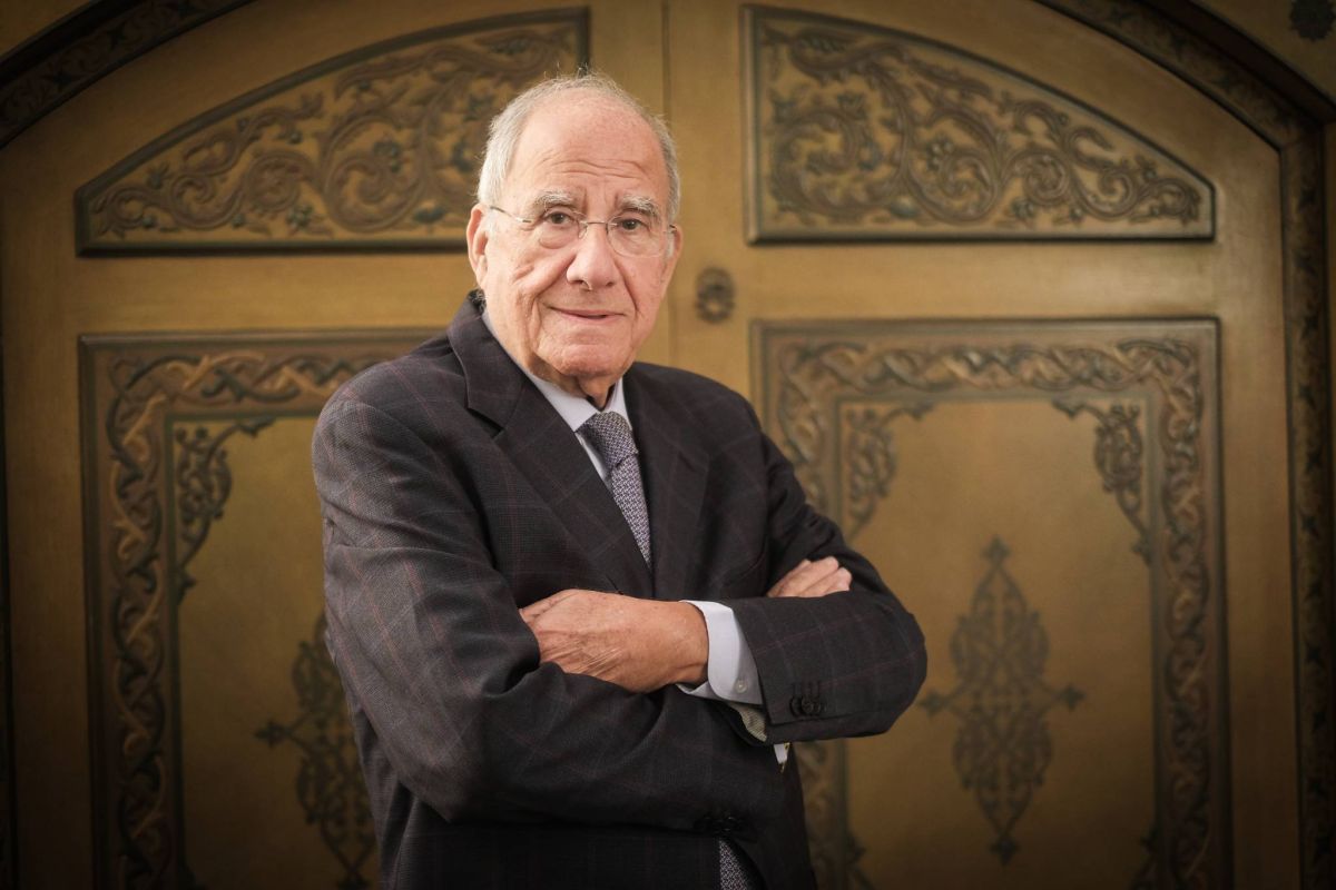 Camille Menassa, de la vitrine du petit écran aux coulisses de « L'OLJ »