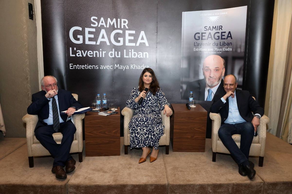 Signature de l’ouvrage de Maya Khadra, « Samir Geagea – L’avenir du Liban » Signature de l’ouvrage de Maya Khadra, « Samir Geagea – L’avenir du Liban »