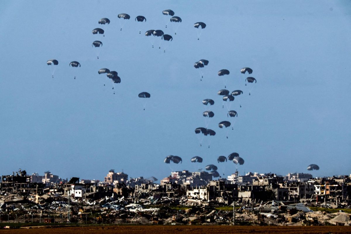 Nouveau largage aérien d'aide à Gaza, annoncent les Etats-Unis Nouveau largage aérien d'aide à Gaza, annoncent les Etats-Unis