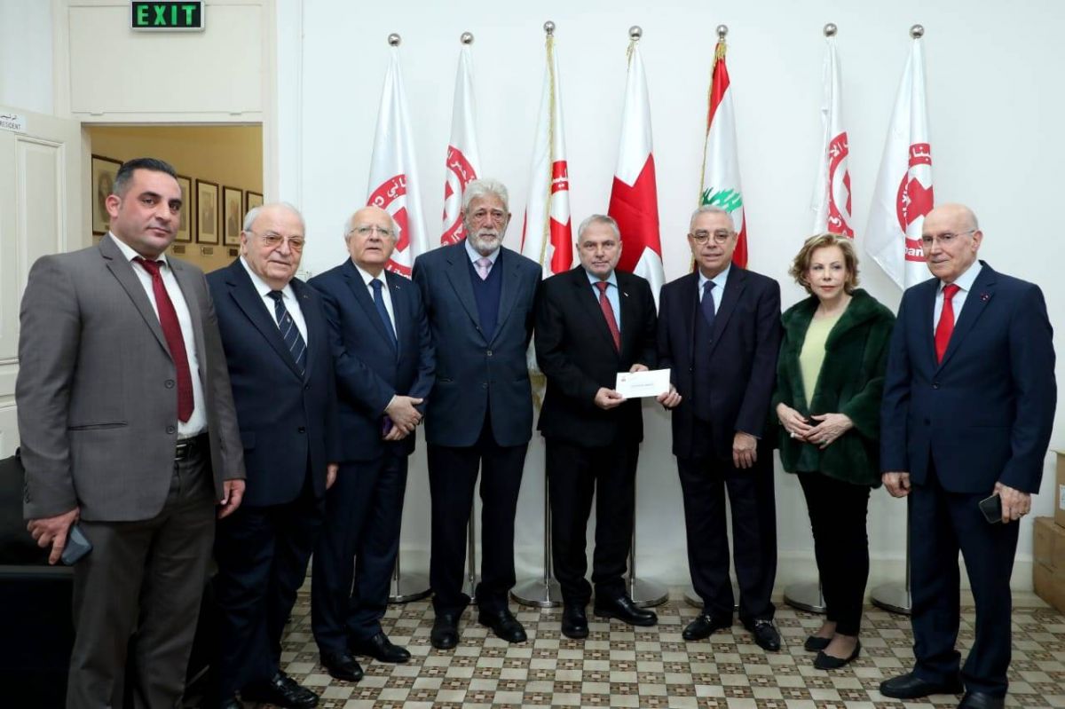 Aide financière de la Société des membres de la Légion d’honneur à la Croix-Rouge libanaise Aide financière de la Société des membres de la Légion d’honneur à la Croix-Rouge libanaise