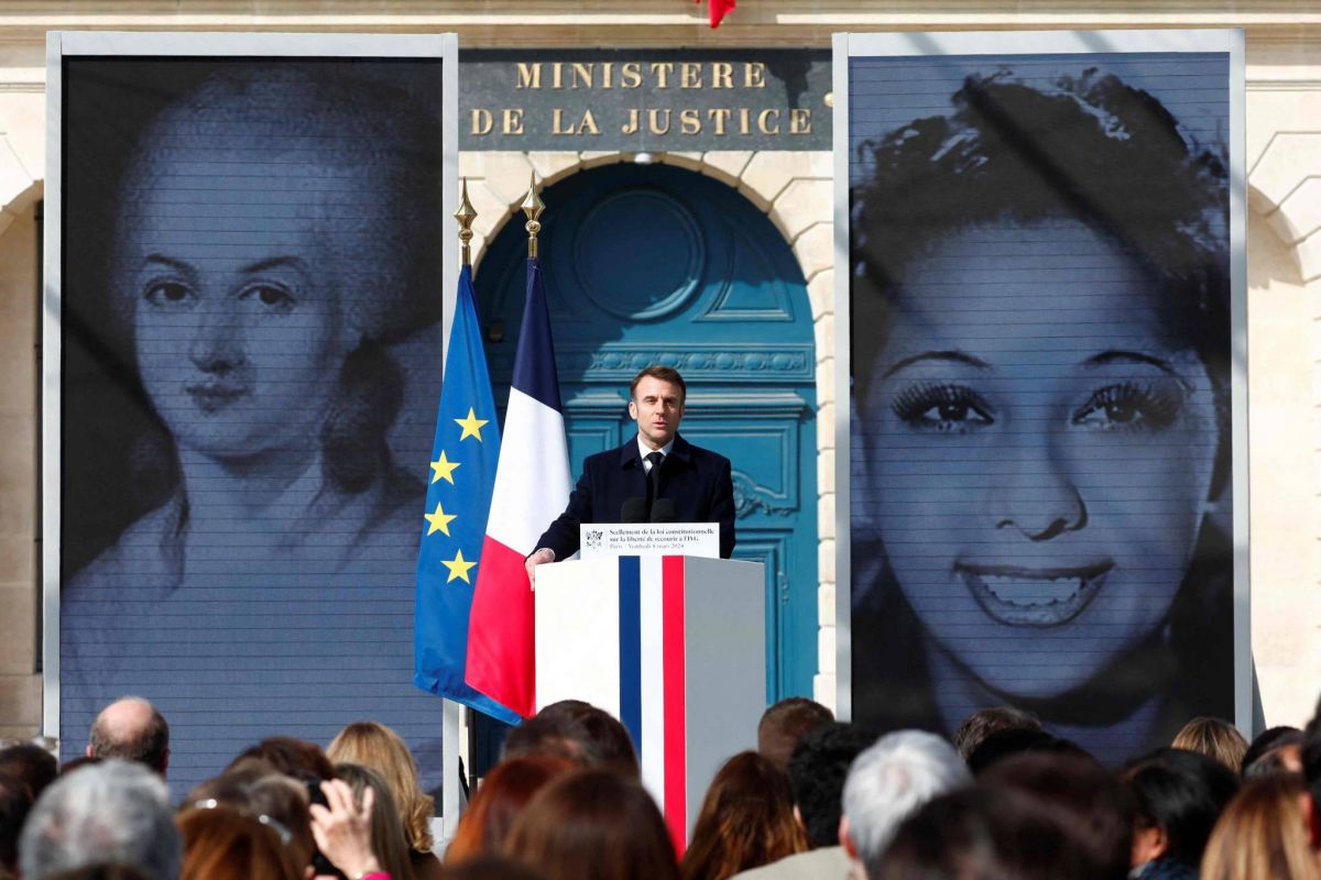 Macron veut inscrire l'avortement dans la Charte des droits fondamentaux de l'UE Macron veut inscrire l'avortement dans la Charte des droits fondamentaux de l'UE