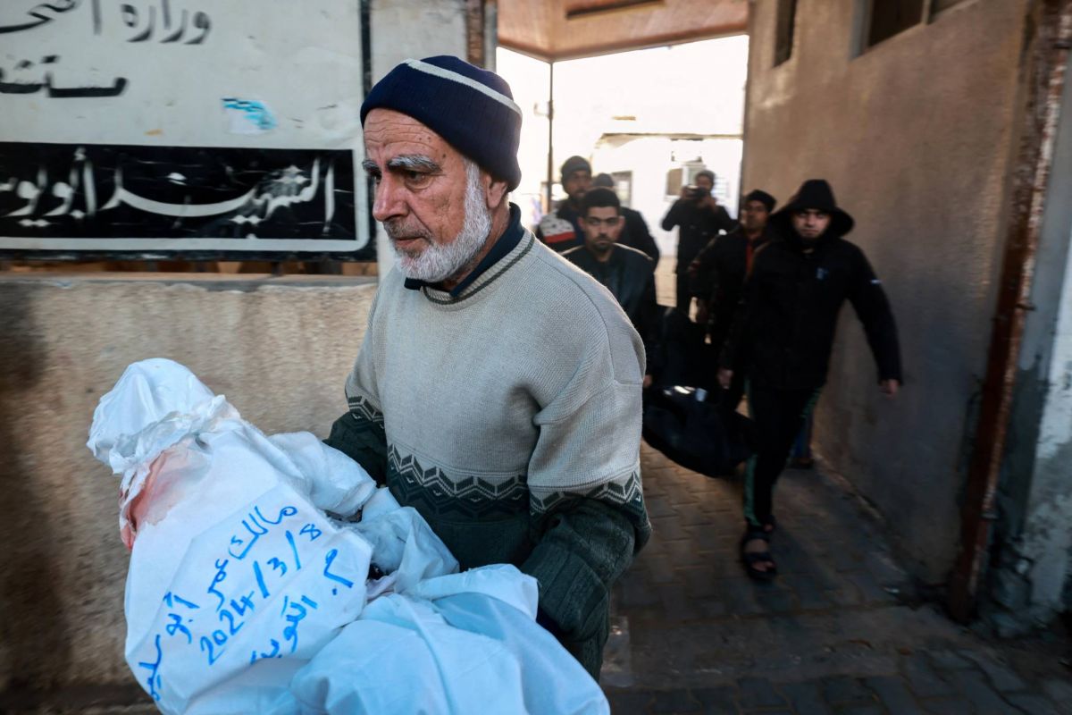 30,878 Palestinians killed in Israeli offensive, Gaza health ministry says