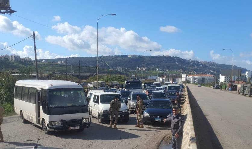 Les chauffeurs de transport public au nord protestent contre la concurrence illégale