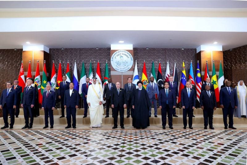 Le sommet d'Alger condamne les sanctions économiques unilatérales