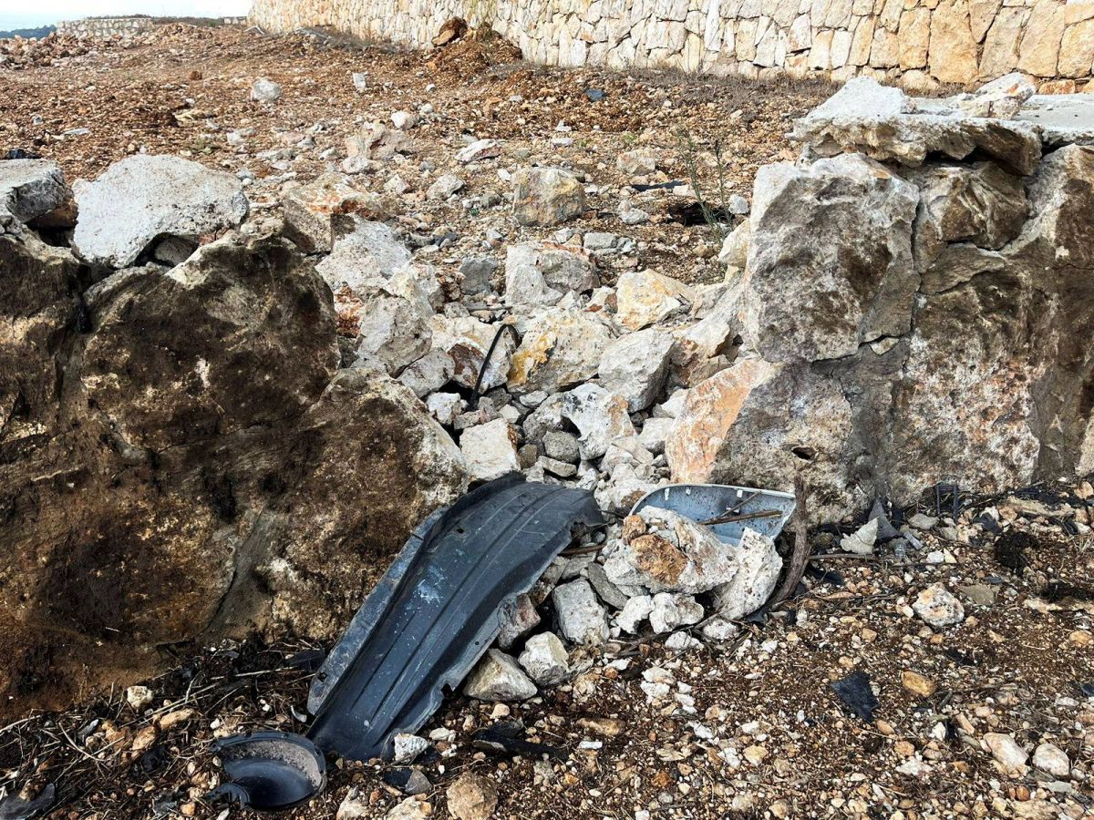 Mort de Issam Abdallah : le char israélien aurait aussi tiré à la mitrailleuse lourde sur les journalistes Mort de Issam Abdallah : le char israélien aurait aussi tiré à la mitrailleuse lourde sur les journalistes