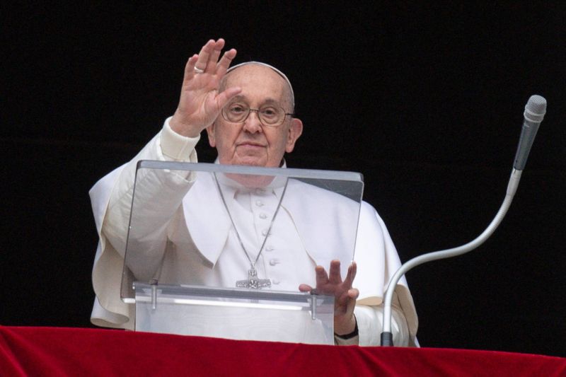 L'Ukraine convoque l'envoyé du Vatican après les propos du pape invitant Kiev à « hisser le drapeau blanc »