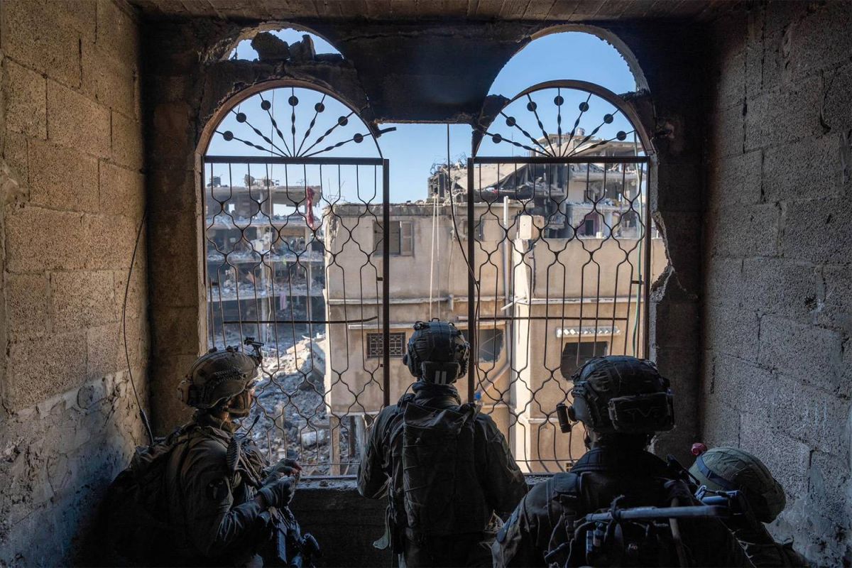 Israeli general in Gaza criticizes political leaders