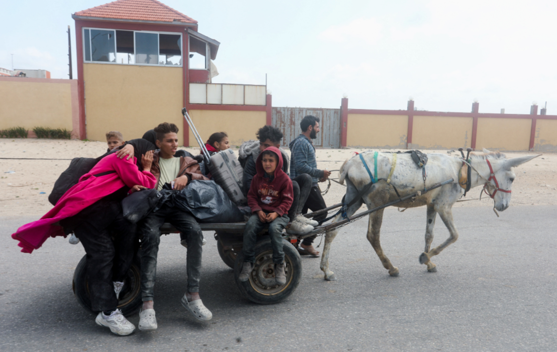 CPJ condemns Israel's arrest of Al Jazeera team CPJ condemns Israel's arrest of Al Jazeera team