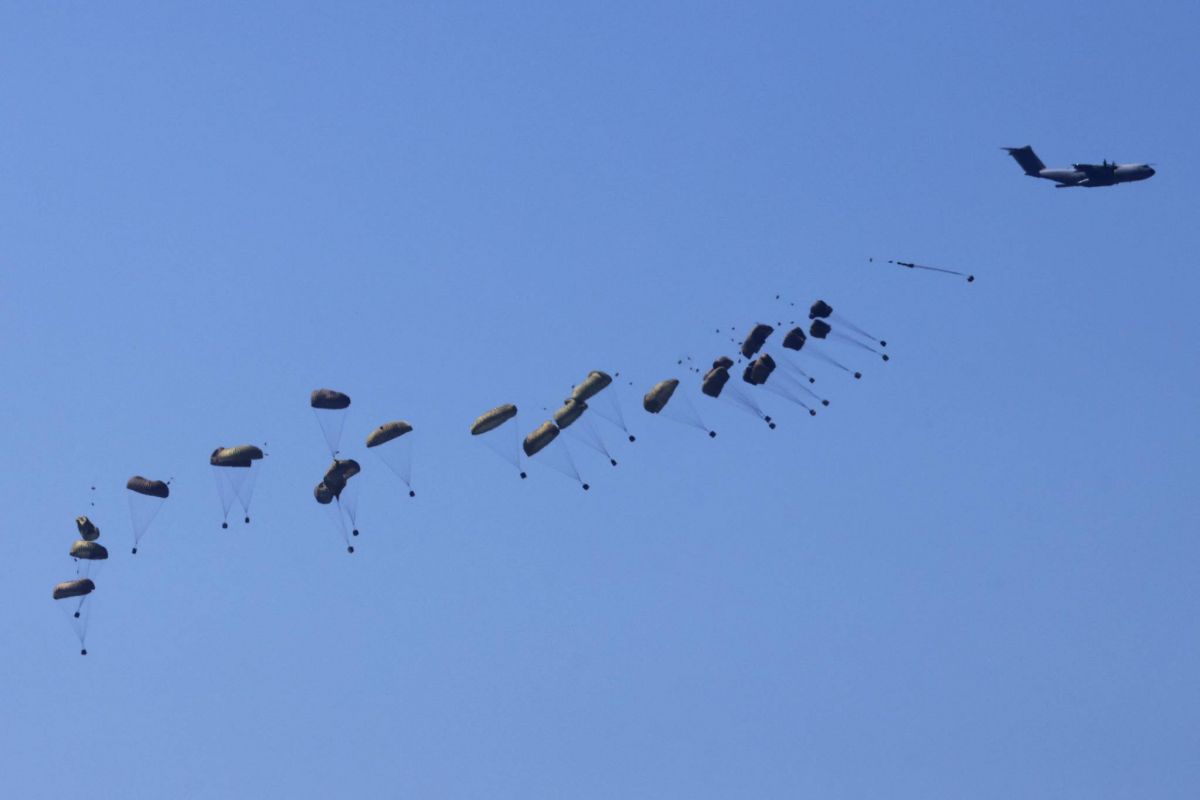 Comment l'aide humanitaire arrive-t-elle dans la bande de Gaza ?