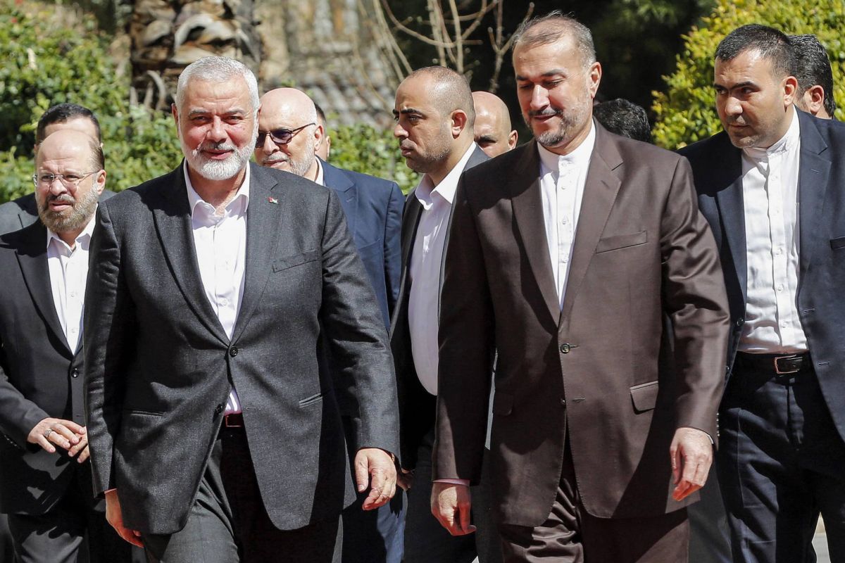 Hamas leader speaks in Iran of Israel 'political isolation' Hamas leader speaks in Iran of Israel 'political isolation'