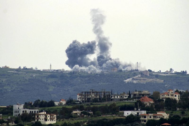 Two killed and three injured in a series of Israeli strikes on Mais al-Jabal