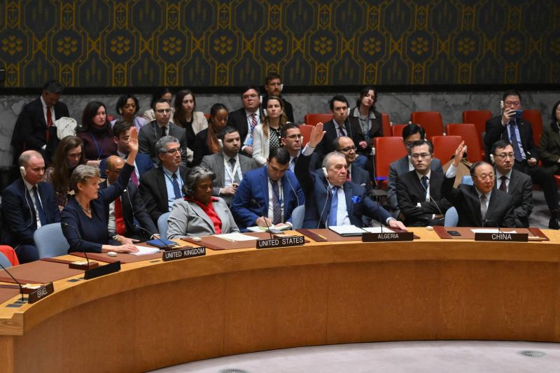 UN Security Council for first time demands Gaza cease-fire as US abstains
