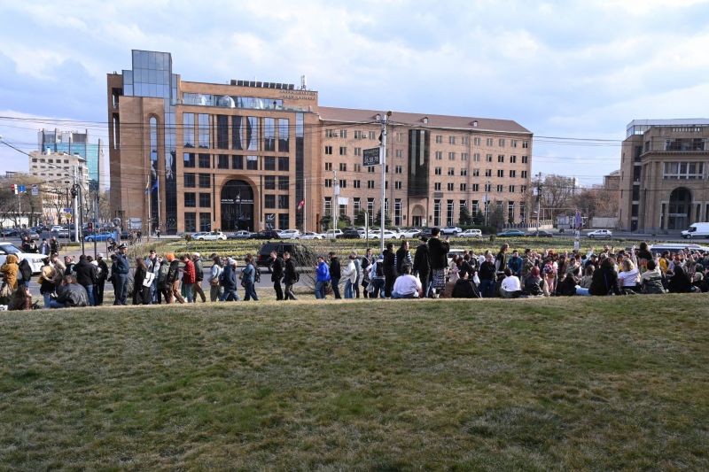 Les banques arméniennes renoncent aux cartes de paiement russes Mir par crainte de sanctions