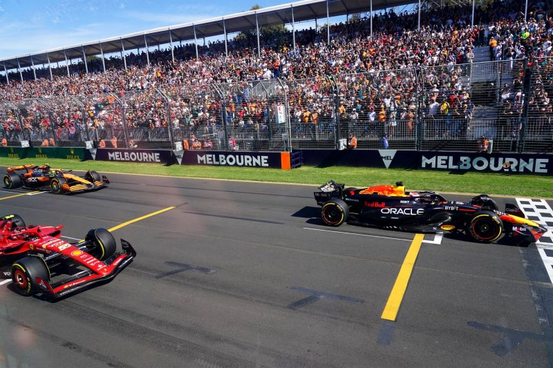 Doublé Ferrari avec Sainz devant Leclerc en Australie, Verstappen au tapis
