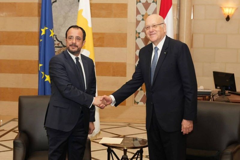 Issue of migrants discussed during talks between Mikati and the Cypriot president