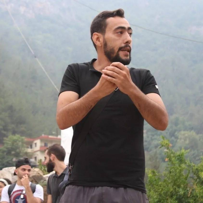 Un activiste accusé de saccage par la MEA libéré après une semaine de détention Un activiste accusé de saccage par la MEA libéré après une semaine de détention