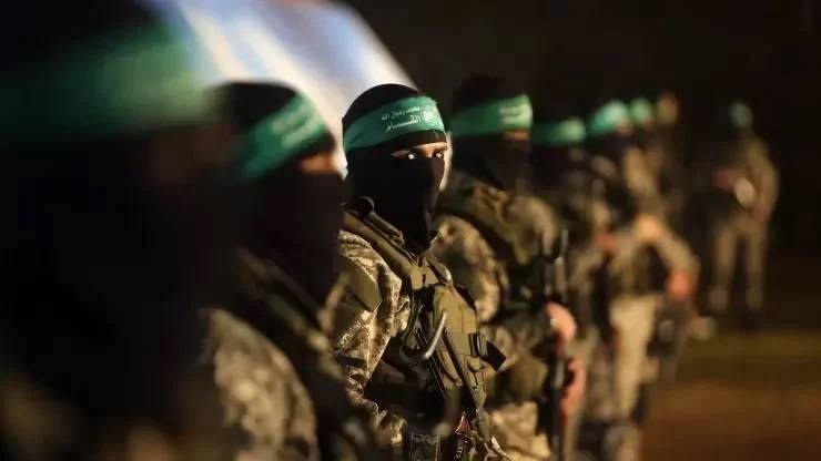 Bulgarian police find stash of weapons linked to Hamas