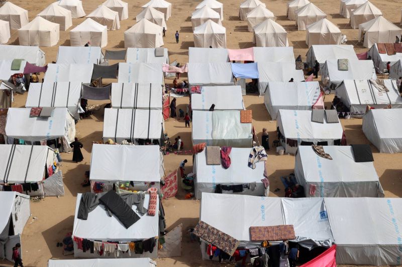 Israël achète des tentes pour abriter près de 500.000 personnes avant son offensive sur Rafah