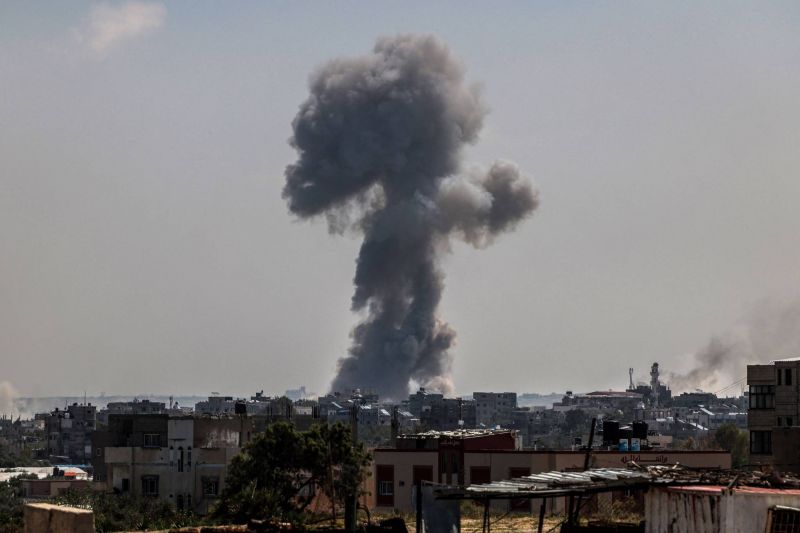 UN agency finds unexploded 1,000-pound bombs in Gaza schools