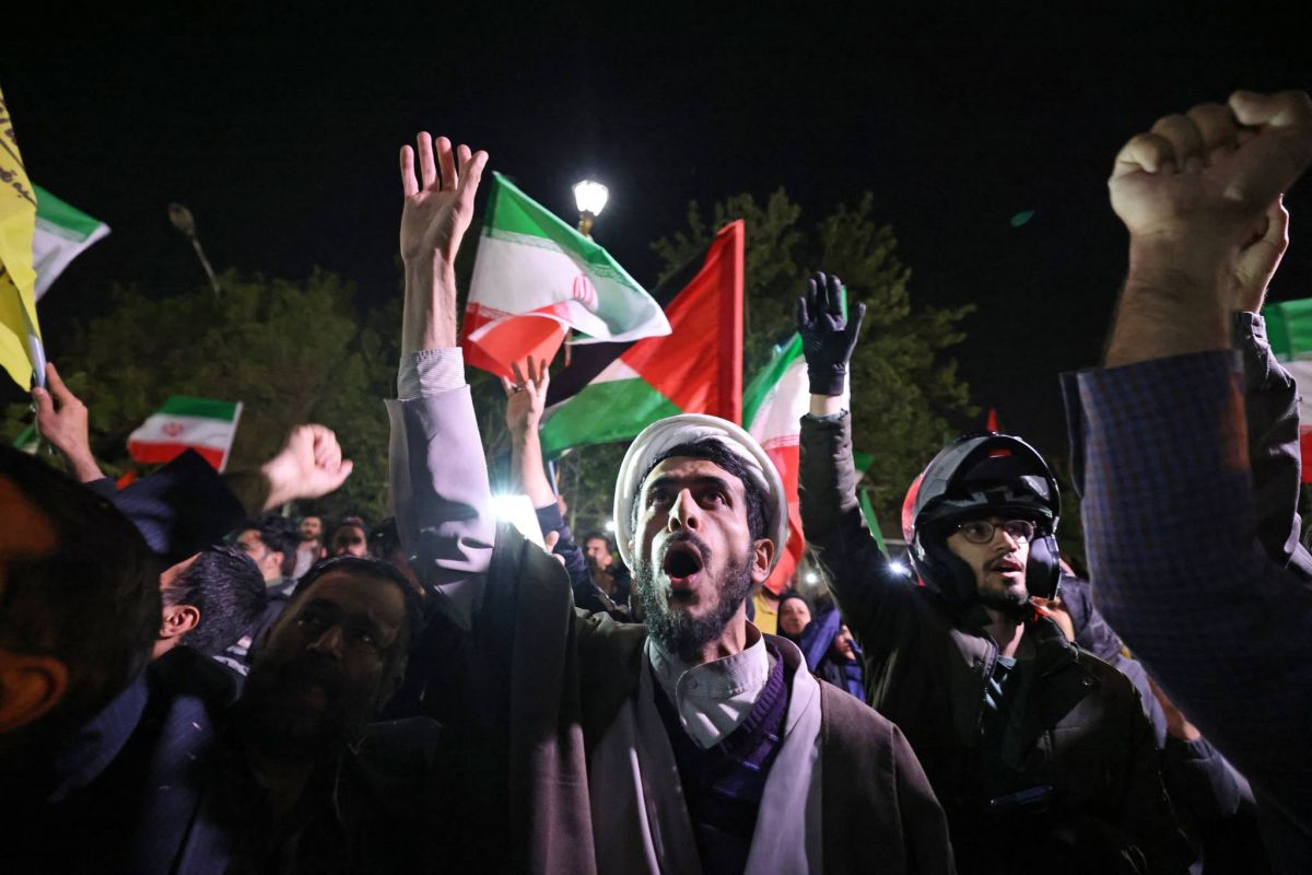 Syria says Iran exercised 'right to self-defence' in attack on Israel