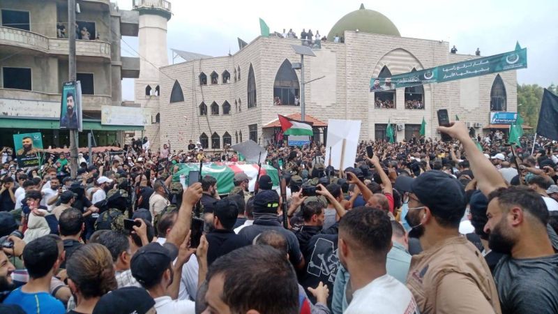 Étalage de force armée lors des funérailles de la Jamaa islamiya