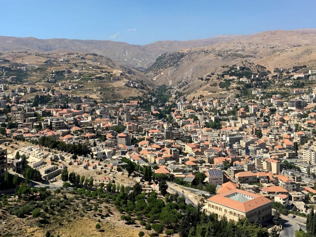 Man shoots at students on joyride through Zahle