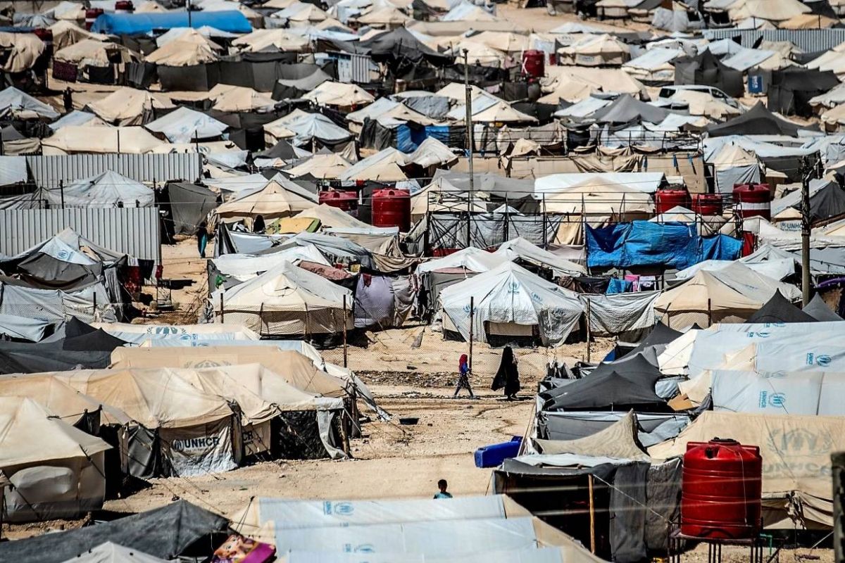 US repatriates two dozen Westerners from Syria IS camp US repatriates two dozen Westerners from Syria IS camp