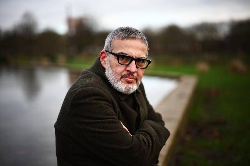 Le médecin britanno-palestinien Ghassan Abou Sitta, venu témoigner de la situation à Gaza, refoulé en France Le médecin britanno-palestinien Ghassan Abou Sitta, venu témoigner de la situation à Gaza, refoulé en France