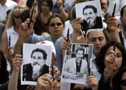 Légende Rassemblement à Beyrouth pour la défense de la liberté de la presse après l’assassinat du journaliste Samir Kassir le 2 juin 2005. Photo d’archives AFP