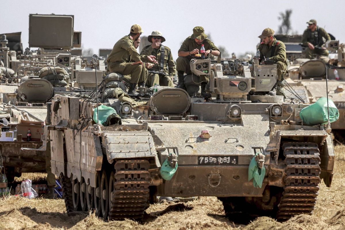 Blinken urges Hamas to agree Gaza truce as he meets Israel leaders