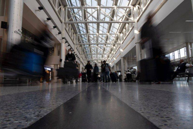 Eleven Iraqis turned back by Saidi Arabia briefly detained in Lebanon