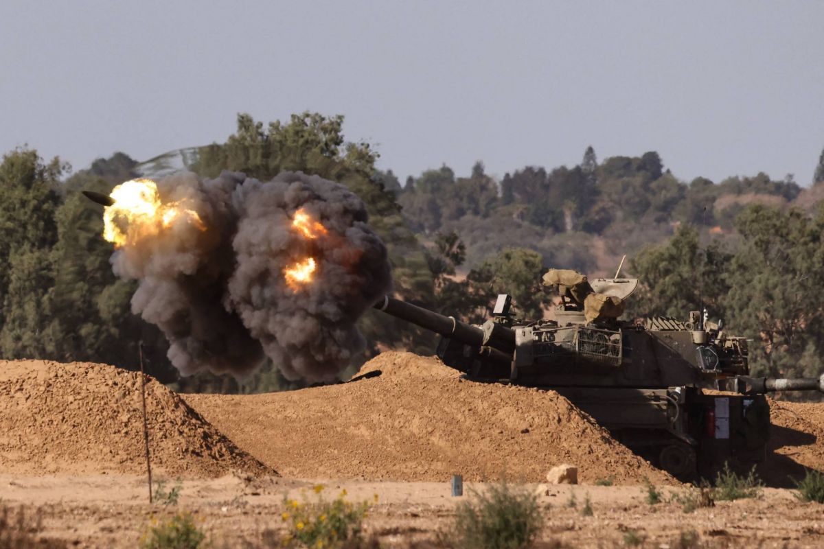 Israel pounds Gaza as truce talks resume