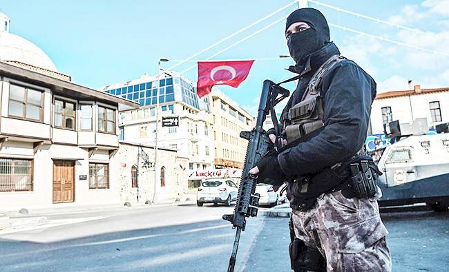 Turkey arrests more than 500 over suspected ties to Erdogan foe