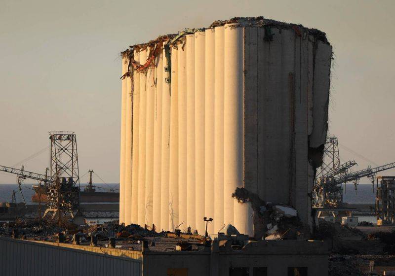 Les familles des victimes de l'explosion du port de Beyrouth appellent la BM à préserver les silos