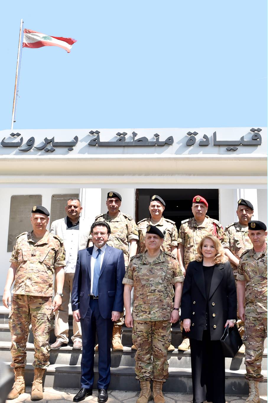 La Fondation al-Walid ben Talal fournit un système d’énergie solaire à l’armée à Beyrouth