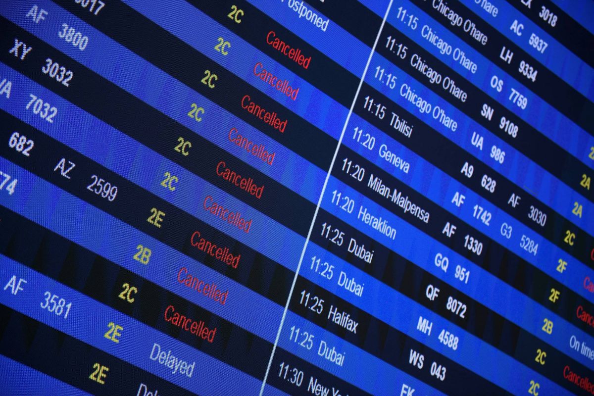 Les salariés des aéroports parisiens appelés à la grève mardi