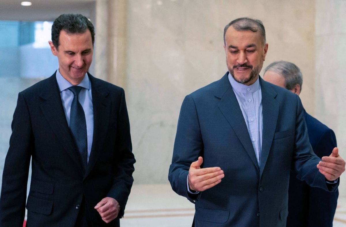 Assad proclame Assad proclame
