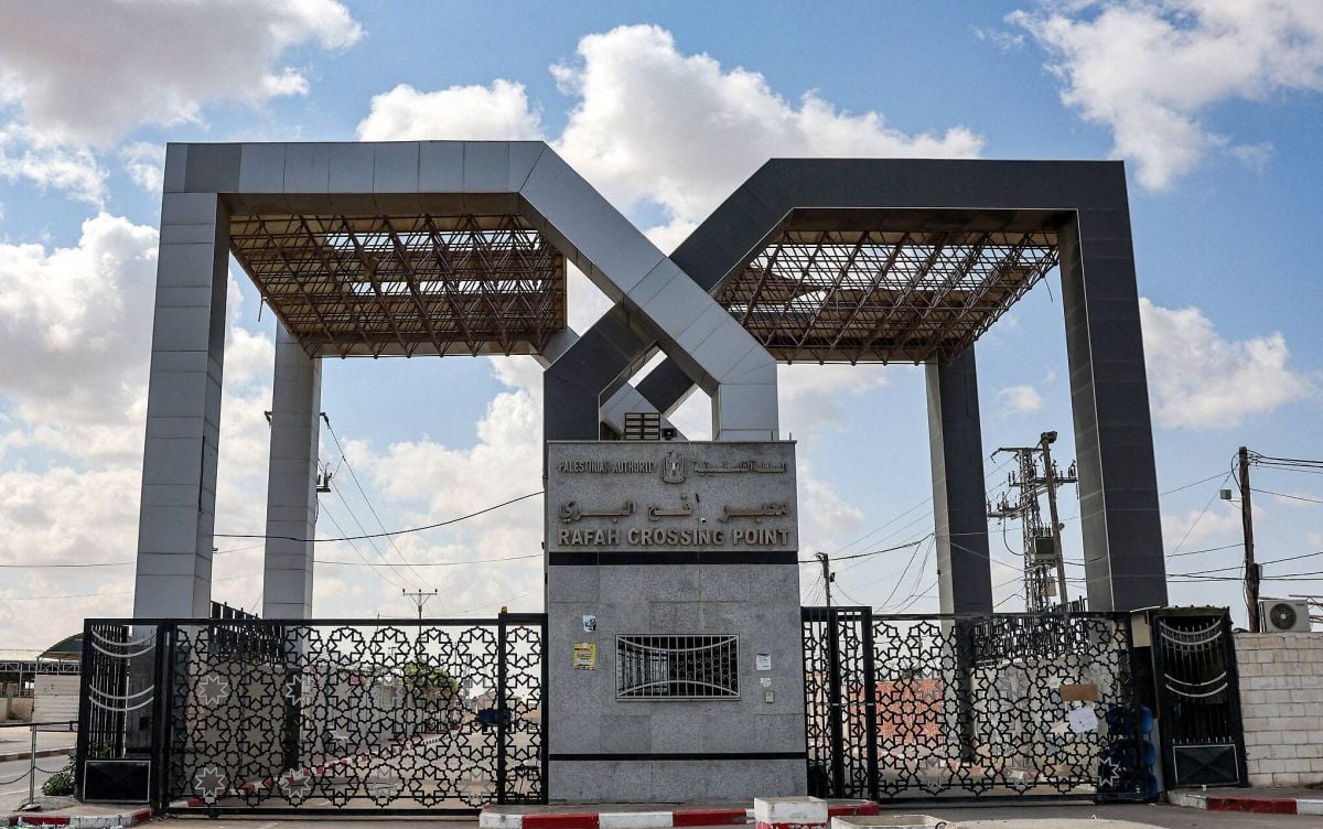Egypt military says guard killed in 'shooting' at Rafah border Egypt military says guard killed in 'shooting' at Rafah border