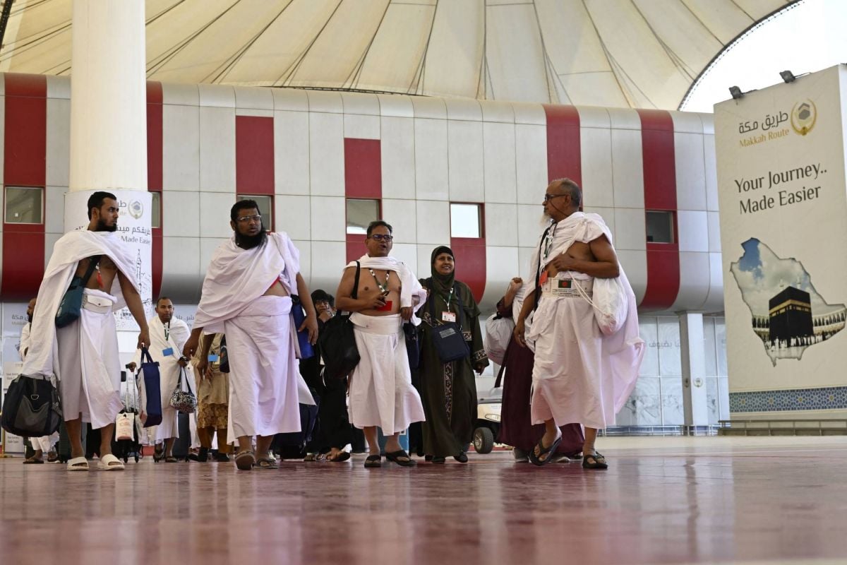 Direct flights resume for Syria hajj pilgrims after 12-year halt